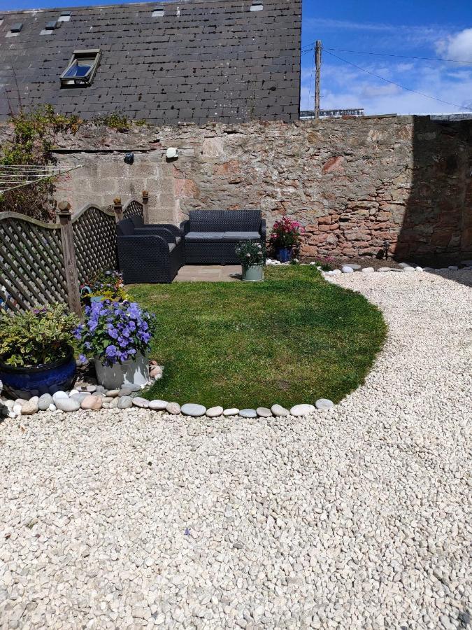 Shadow'S Cottage Situated In Fishertown, Nairn. المظهر الخارجي الصورة